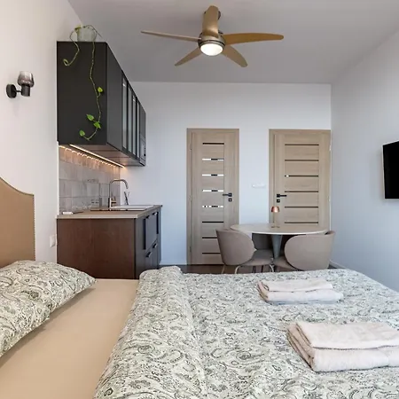 Castle 7 Apartamento *